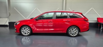 Hyundai i30 III Wagon 1.4 T-GDi 140KM 2018 HYUNDAI i30! Super stan! REZERWACJA!, zdjęcie 13