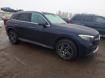 Mercedes GLC C254/X254 2024 Mercedes-Benz GLC 300 4Matic 2024 2.0 Benzyna 255KM, zdjęcie 4