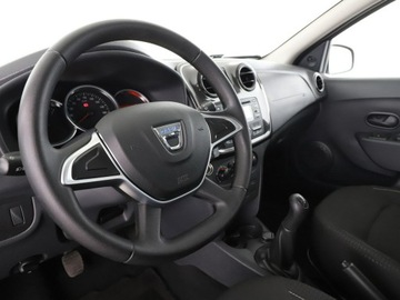 Dacia Sandero II Hatchback 5d Facelifting 1.0 SCe 73KM 2017 Dacia Sandero Ambiance, Klima, Bluetooth, zdjęcie 13