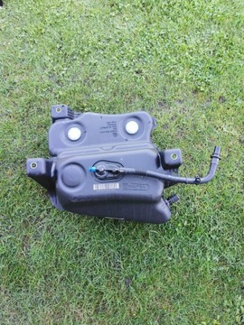 Volkswagen Skoda Zbiornik płynu Adblue 3Q0131877H