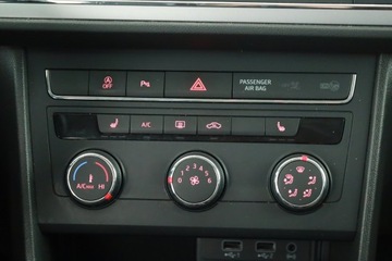 Seat Leon III ST Facelifting 1.6 TDI 115KM 2020 Seat Leon 1.6 TDI, Salon Polska, Klima, Tempomat, zdjęcie 13