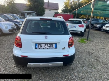 Fiat Sedici 1.6 16v 120KM 2012 Fiat Sedici 1.6 4X4 benz 120KM 2012r Stan Wzorowy!, zdjęcie 5