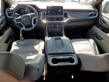Chevrolet Suburban GMT900 2022 Chevrolet Suburban K1500 Z71 2022 5.3l 5.3 Benzyna 355KM, zdjęcie 8