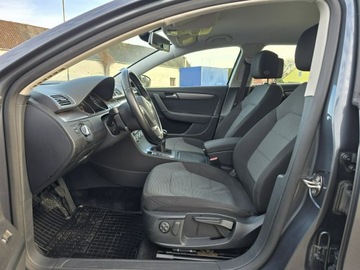 Volkswagen Passat B7 Variant 1.6 TDI CR DPF BlueMotion 105KM 2014 Volkswagen Passat Śliczny*zadbany*niski*przebieg, zdjęcie 6