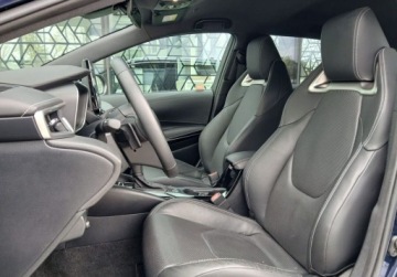 Toyota Corolla XII TS Kombi Facelifting 2.0 Hybrid Dynamic Force 196KM 2024 Toyota Corolla Corolla Executive JBL HUD FV23 Salon PL Serwis ASO, zdjęcie 5