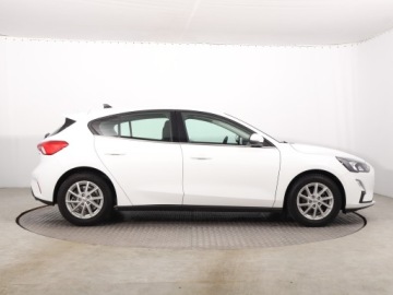 Ford Focus IV Hatchback Facelifting 1.0 EcoBoost MHEV 155KM 2021 Ford Focus 1.0 MHEV, Navi, Klima, Tempomat, zdjęcie 5