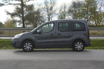 Citroen Berlingo II Van Facelifting 2015 1.6 BlueHDi 100KM 2016 Citroen Berlingo 1.6HDI doinwestowany Car Play led, zdjęcie 3