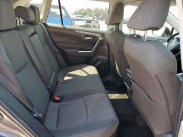 Toyota RAV4 V 2023 Toyota RAV4 Xle 2023 2.5 Hybryda 203KM, zdjęcie 11