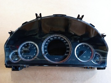 MERCEDES W212 LICZNIK ZEGARY A2129000508 EUROPA