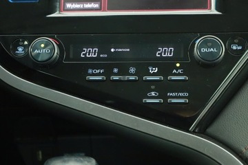 Toyota Camry IX Sedan 2.5 Hybrid Dynamic Force 218KM 2020 Toyota Camry 2.5 Hybrid, Salon Polska, Serwis ASO, zdjęcie 9