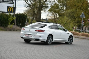 Volkswagen Arteon Fastback 2.0 TDI 150KM 2019 Volkswagen Arteon R-line 2.0TDi DSG 2019r. FullLED, zdjęcie 4