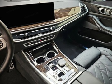 BMW X5 G05 SUV Facelifting 3.0 40d 352KM 2025 BMW X5 xDrive40d Sport Suv 3.0 (352KM) 2025, zdjęcie 11