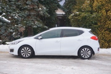 Kia Ceed II Hatchback 5d Facelifting 1.6 GDI 135KM 2016 Kia Ceed 1rej.2017 Tempomat Czuj.park Czuj. zmierzchu i deszczu FV23, zdjęcie 3