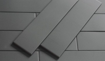 СЕРЫЙ СТЕКЛЯННЫЙ ФАСАД