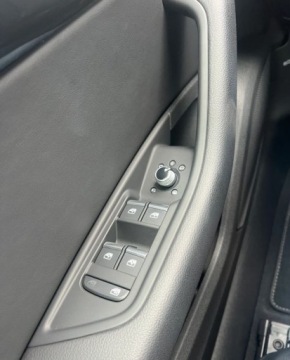 Audi A4 B9 Avant Facelifting 2.0 35 TFSI 150KM 2022 Audi A4 Avant S-line Lopatki Kamera Elektrycza klapa 2.0 Benzyna 150KM, zdjęcie 19