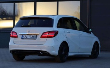 Mercedes Klasa B W246 Sports Tourer Facelifting 1.6 200 156KM 2016 Mercedes-Benz Klasa B Mercedes-Benz Klasa B 200 UrbanStyle Edition 1.6, zdjęcie 37