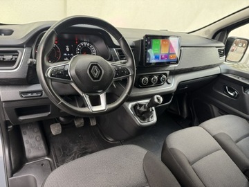 Renault Trafic III Combi 2.0 dCi  150KM 2023 Renault Trafic Long 9 osobowy 2.0 DCI 150 KM Rok 2023 Przewoz osob niepeln, zdjęcie 4