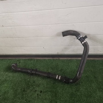 CRAFTER II MAN TGE TRUBKA WAZ VODY CHLADIČŮ KAPALINY 2N0122101B