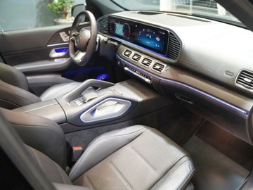 Mercedes GLE V167 SUV Facelifting 3.0 450d 367KM 2025 MERCEDES-BENZ GLE 450 d 4-Matic AMG Line 3.0 (367KM) 2025, zdjęcie 8