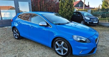 Volvo V40 II Hatchback 1.6 T3 150KM 2013 Volvo V40 BENZYNA alcantara KAMERA czarny sufit R DESIGN okazja, zdjęcie 8