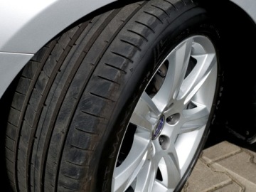 Volvo 2015 Volvo V40 115 koni Aut Ideał Spalanie 4l ON Ambiente 17” DVD parktroniki, zdjęcie 39