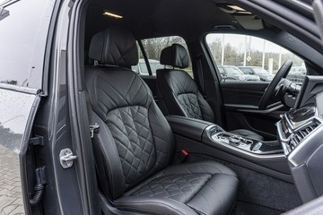 BMW X5 G05 SUV Facelifting 3.0 30d 298KM 2025 BMW X5 xDrive30d Dostępny od ręki!, zdjęcie 21