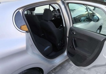Peugeot 208 I 2013 Peugeot 208 e-HDi FAP 92 EGS6 StopampStart Allure 1.6 Diesel, zdjęcie 10