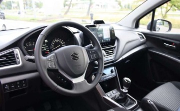 Suzuki SX4 II 2026 Suzuki SX4 S-Cross 2026Premium Plus 1.4 mild Hybrid 6MT, 4WD Superior White, zdjęcie 23