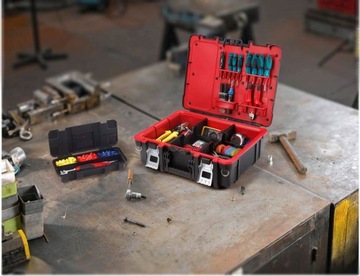 Чемодан для инструментов электрика, пустой, с отделениями КЕТЕР на поясе, большой