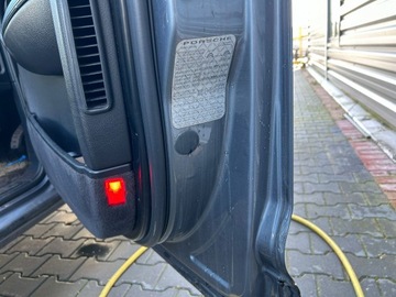 DVEŘE KOMPLETNÍ PRAVÝ PŘEDNÍ PORSCHE CAYENNE I LD7Z