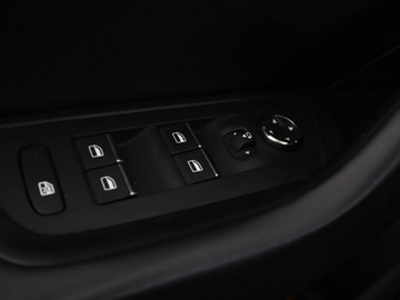 Peugeot 508 II SW 1.5 BlueHDi 130KM 2019 Peugeot 508 Automat Navi Czujniki parkowania, zdjęcie 37