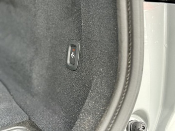 Volvo XC60 II Crossover Plug-In Facelifting 2.0 T6 350KM 2023 Volvo XC 60 T6 Plug-In Hybrid | AWD | Core | FV23%, zdjęcie 32