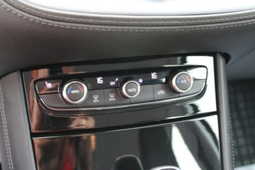 Opel 2021 Opel Grandland X 1.6 Turbo Elegance Bussines Pack, zdjęcie 26