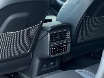 Audi Q8 SUV 3.0 55 TFSI 340KM 2022 Audi Q8 Zawieszenie adaptive air Reflektory Matrix , Bang Olufsen 3.0, zdjęcie 32
