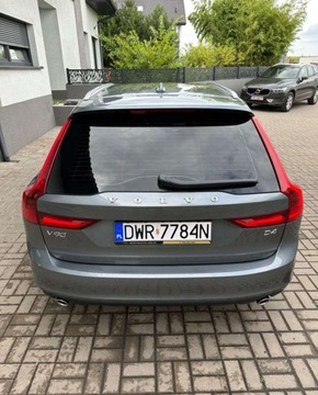 Volvo V90 II Kombi 2.0 D4 190KM 2019 Volvo V90 Volvo V90 D4 Geartronic Momentum, zdjęcie 12