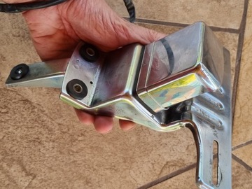 Крепление заднего фонаря Suzuki Intrumer VS800