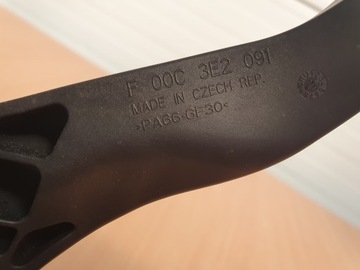 ДАТЧИК КРЕПЛЕНИЯ ПЕДАЛИ ГАЗОВОГО ТОРМОЗА CITROEN DS5