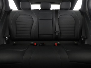 Mercedes GLC C253 SUV 2.0 250 211KM 2018 Mercedes GLC 250 FV23% Exclusive 4Matic automat, zdjęcie 17