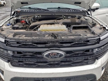 Ford Expedition III 2023 Ford Expedition Limited 2023 3.5 Benzyna 380KM, zdjęcie 6