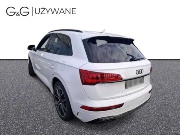 Audi Q5 II Q5-e Facelifting 2.0 55 TFSI e 367KM 2023 Audi Q5 pneumatyka, hak, head up, BO, aktywny tempomat, matrix led 2.0, zdjęcie 3
