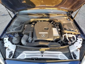 Mercedes Klasa C W205 2017 Mercedes-Benz Klasa C 2017 MERCEDES-BENZ C 300 2.0 Benzyna 241KM, zdjęcie 10