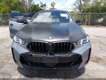 BMW X6 G06 2024 BMW X6 XDrive40I 2024 3.0 Benzyna 375KM, zdjęcie 7