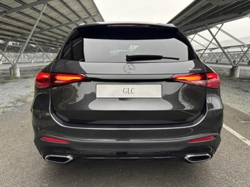 Mercedes GLC C254/X254 Coupe 2.0 300 258KM 2025 MERCEDES-BENZ GLC 300 4-Matic AMG Line 2.0 (258KM) 2025, zdjęcie 2