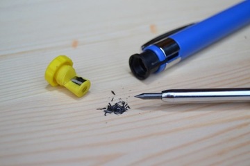 BLEISPITZ Сухой автоматический столярный карандаш 2в1