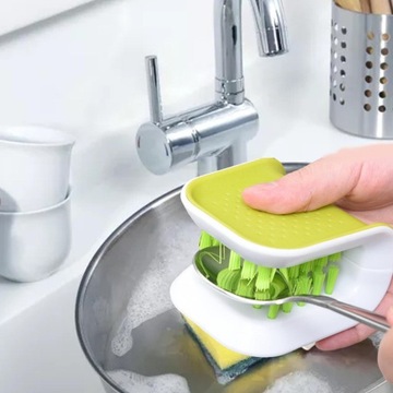 Щетка для чистки кухонных ножей с щетиной. Универсальная, прочная.