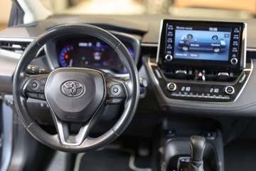 Toyota Corolla XII Sedan 1.8 Hybrid 122KM 2020 Toyota Corolla 1.8 Hybrid Comfort Tech 1.8 Hybryda 122KM, zdjęcie 33