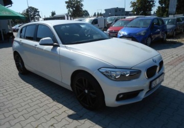 BMW Seria 1 F20-F21 2015 BMW Seria 1 BMW SERIA 1 II (F20F21) 1.4 benzyna 136 KM 1.5 Benzyna 136KM, zdjęcie 2