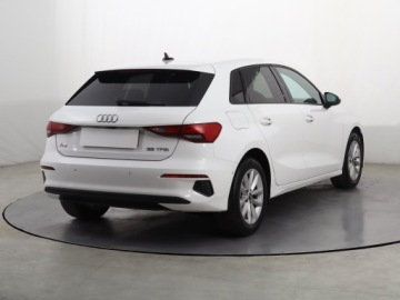 Audi A3 8Y Sportback 1.5 35 TFSI 150KM 2021 Audi A3 35 TFSI, Salon Polska, Serwis ASO, zdjęcie 4