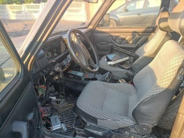 Łada Niva 2131 1.7 i 81KM 2006 Lada Niva 1.7+LPG 06r 4x4, zdjęcie 4