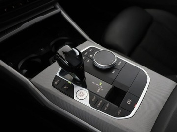 BMW Seria 3 G20-G21 Touring 2.0 320d 190KM 2020 BMW 320 MHEV xDrive Advantage Navi ACC HUD Grzane, zdjęcie 29